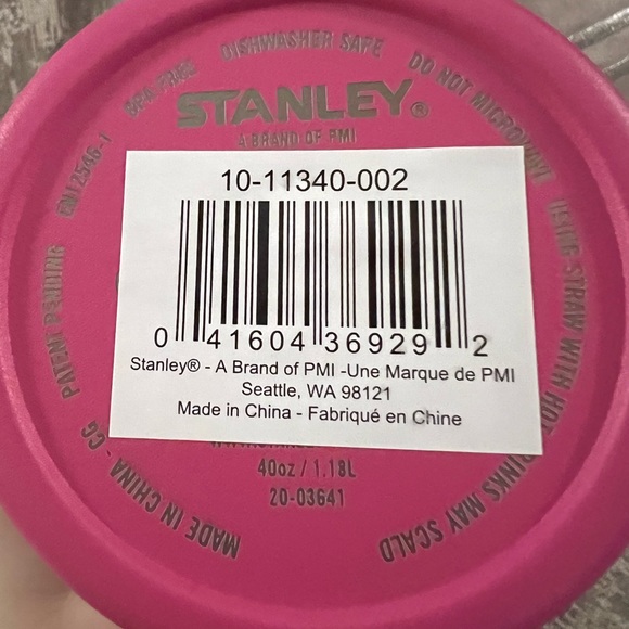 BNWT Azalea 40 OZ Stanley Cup. - Picture 3 of 3